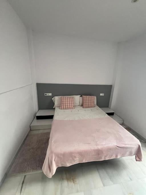 El Pisito Vacasional Apartment Chiclana de la Frontera Luaran gambar